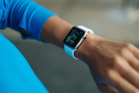 Stay Hydrated: Apple Watch showing hydration app on a wrist. Monitor your water intake for optimal health and wellness.