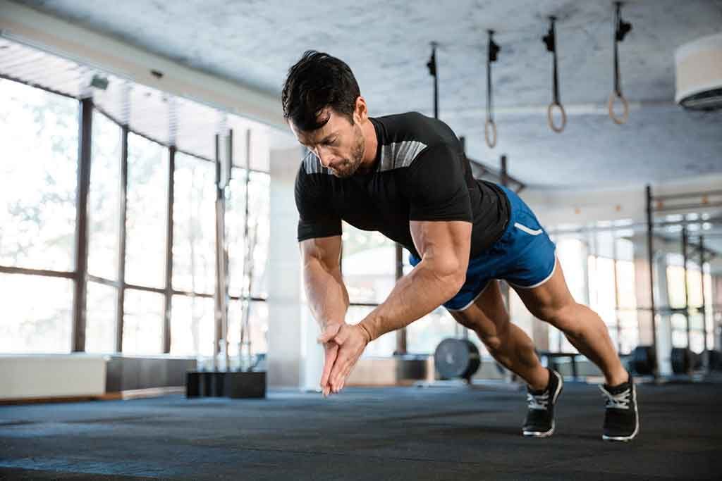 7 Upper Body Plyometric Exercises | AFA Blog